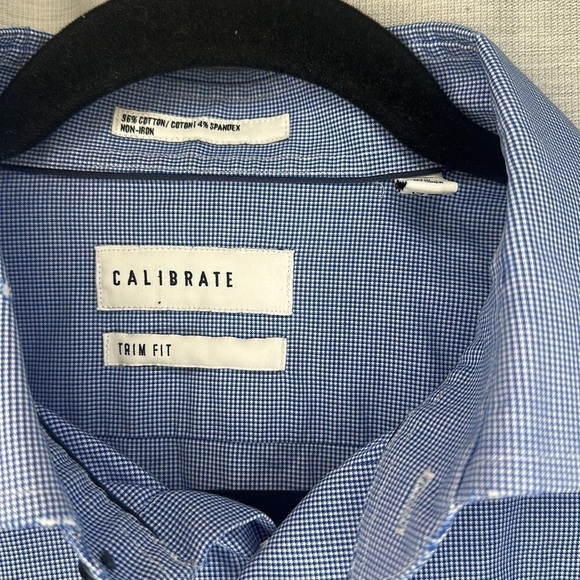 Calibrate button-down TRIM FIT !! - Picture 3 of 6